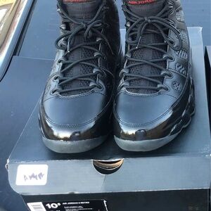 Air Jordan retro 9 bred patent size 10